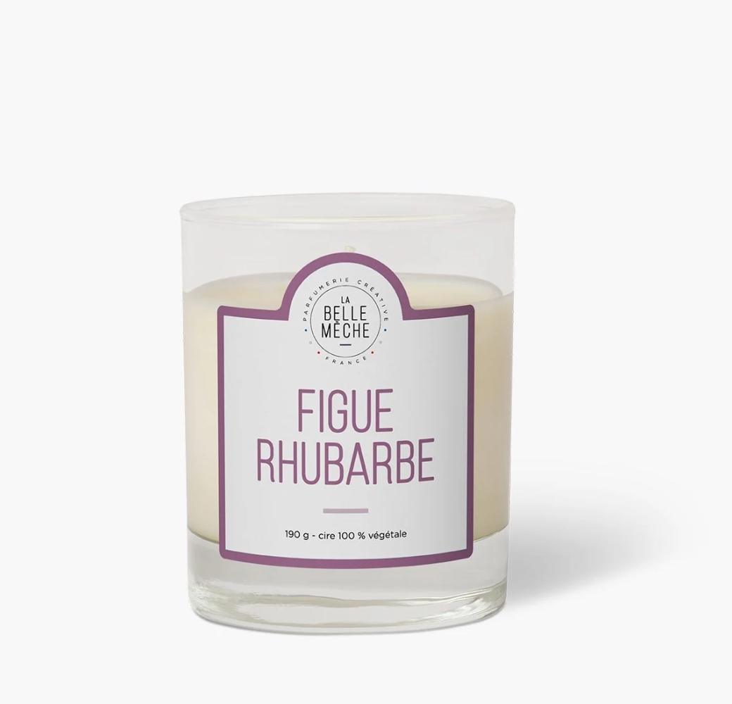 Une bougie à la senteur de la figue et de la rhubarbe, de la marque la Belle Ève marque Française e fabrication française. Bougie naturelle à Pont-Aven dans le Finistère en Bretagne. Bougie Maison B. Pont-Aven et sur le e-shop