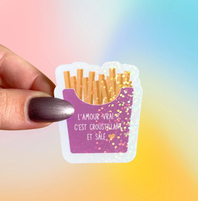 Sticker frites dans une barquette. Sticker dispo chez Manon B. Pont-Aven